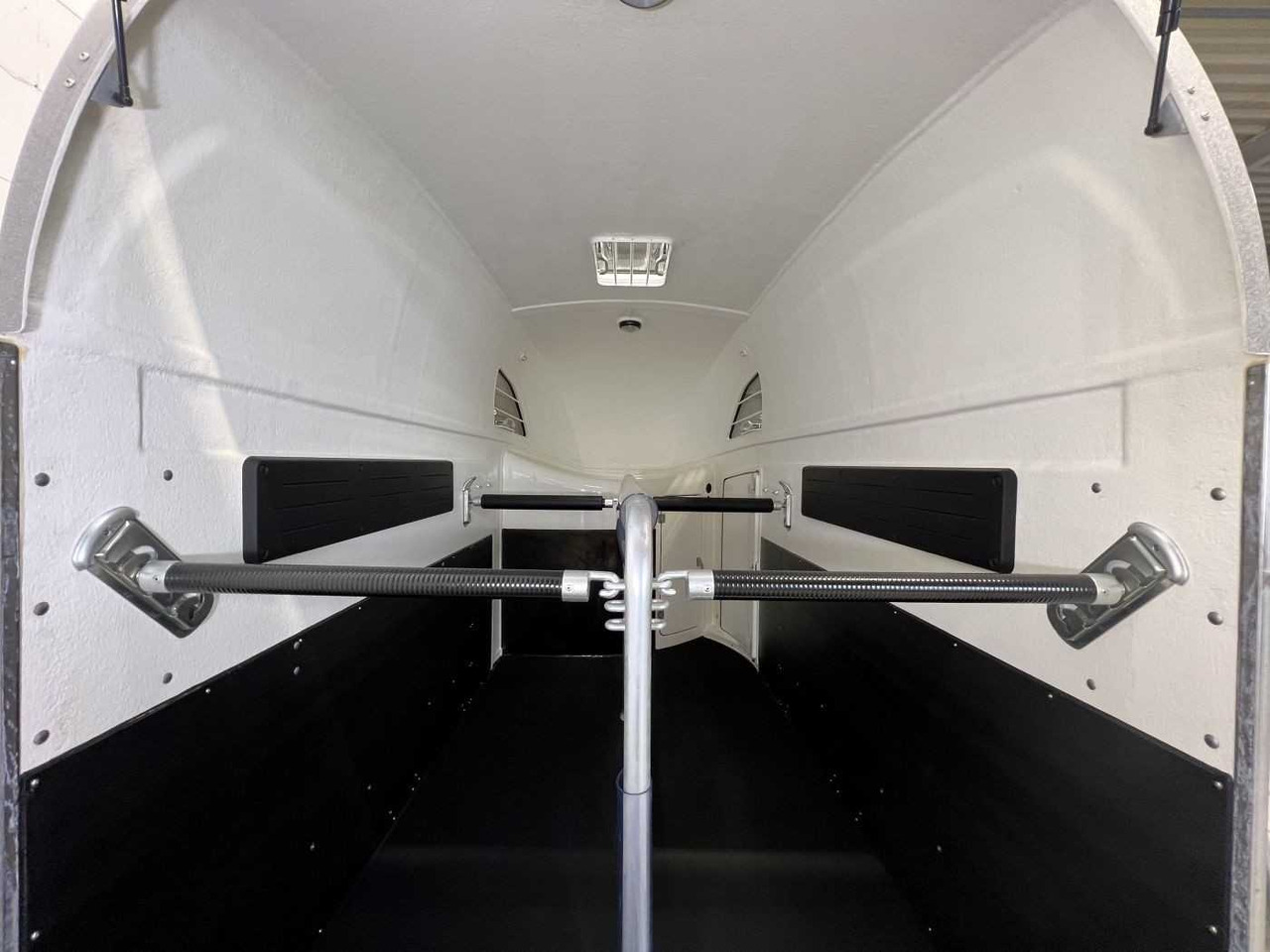 Remolque para caballos nuevo BOECKMANN Big Master WCF Sonder Pferdeanhänger: foto 10 Remolque para caballos nuevo BOECKMANN Big Master WCF Sonder Pferdeanhänger: foto 10