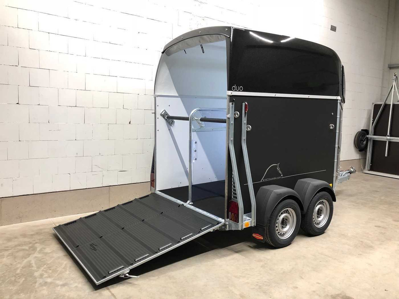 BOECKMANN Duo R ALB Pferdeanhänger - Remolque para caballos: foto 3 BOECKMANN Duo R ALB Pferdeanhänger - Remolque para caballos: foto 3