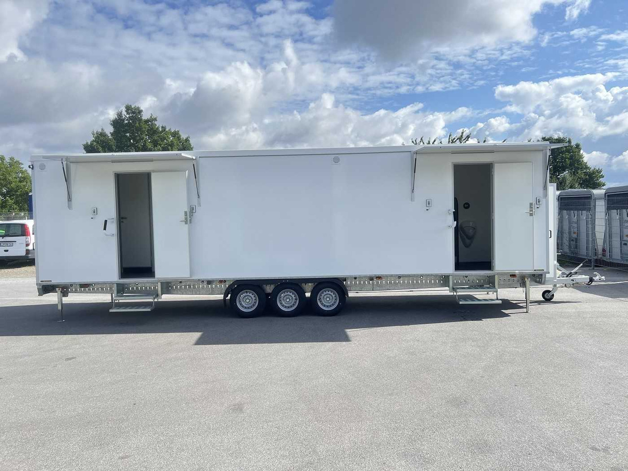 ROSEMEIER EW TA-NO 6 Damen, 1 Herren + 6 Urinale Toilettenanhänger - Remolque: foto 2 ROSEMEIER EW TA-NO 6 Damen, 1 Herren + 6 Urinale Toilettenanhänger - Remolque: foto 2