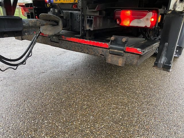 Camión caja cerrada MAN TGS 18.320 TGS 18.320 BAKWAGEN MET LAADKLEP COMPLEET MET 2-ASSIGE AANHANGWAGEN: foto 19