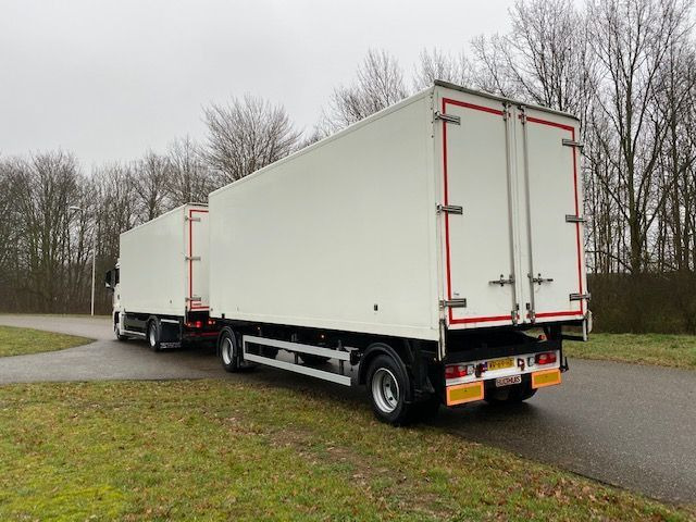 Camión caja cerrada MAN TGS 18.320 TGS 18.320 BAKWAGEN MET LAADKLEP COMPLEET MET 2-ASSIGE AANHANGWAGEN: foto 11
