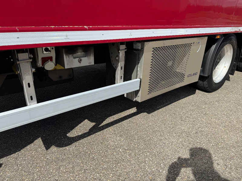 SYSTEM TRAILERS System trailer / Burgers 2-Achse Anhanger mit TRS Iceland - Remolque frigorífico: foto 4 SYSTEM TRAILERS System trailer / Burgers 2-Achse Anhanger mit TRS Iceland - Remolque frigorífico: foto 4