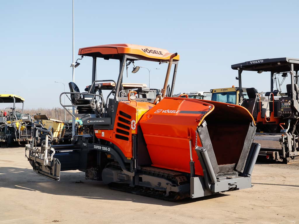 VÖGELE SUPER 1300-3i - Pavimentadora de asfalto: foto 4 VÖGELE SUPER 1300-3i - Pavimentadora de asfalto: foto 4