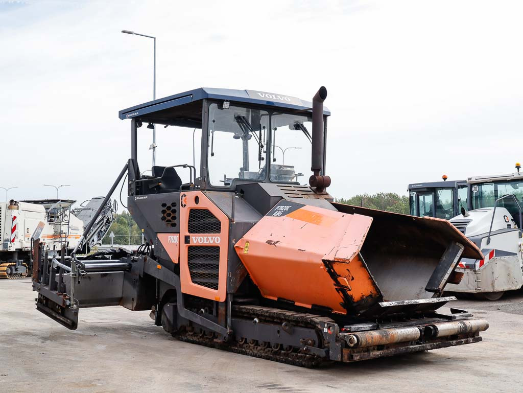 VOLVO ABG P7820C - Pavimentadora de asfalto: foto 4 VOLVO ABG P7820C - Pavimentadora de asfalto: foto 4