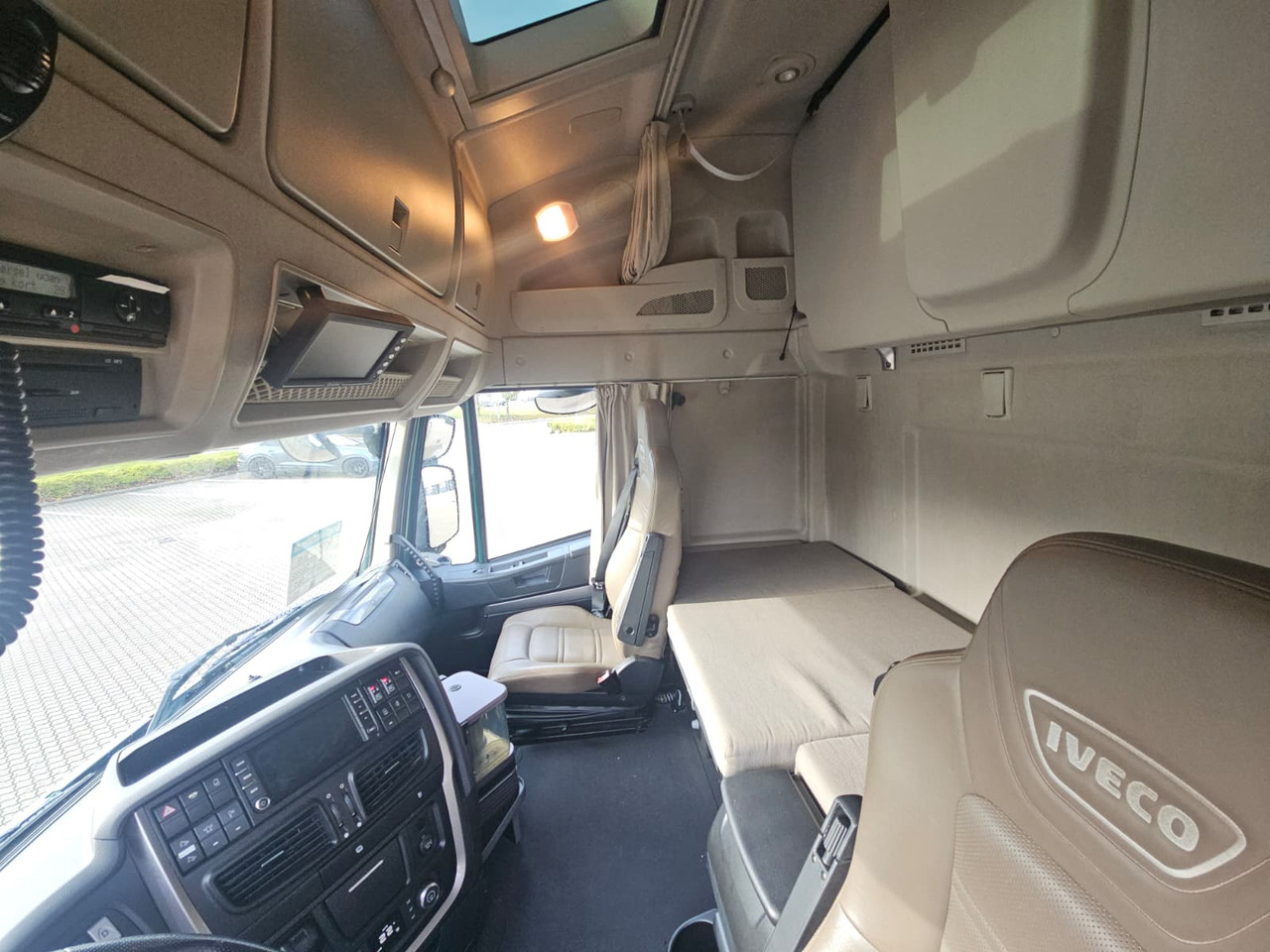 Iveco Stralis 560 6x4 - Camión portacontenedore/ Intercambiable: foto 5 Iveco Stralis 560 6x4 - Camión portacontenedore/ Intercambiable: foto 5