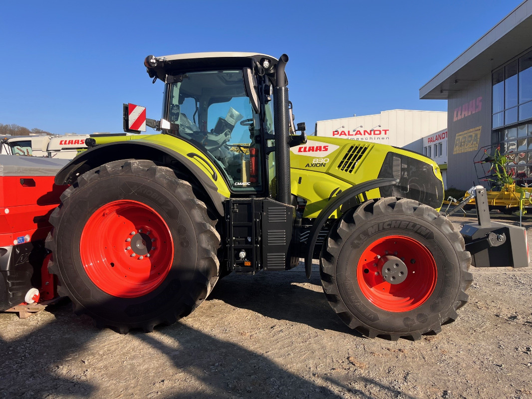CLAAS Axion 830 CMATIC - Tractor: foto 4 CLAAS Axion 830 CMATIC - Tractor: foto 4