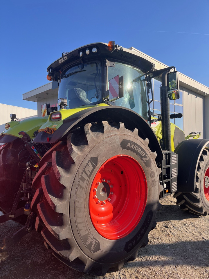 CLAAS Axion 830 CMATIC - Tractor: foto 5 CLAAS Axion 830 CMATIC - Tractor: foto 5