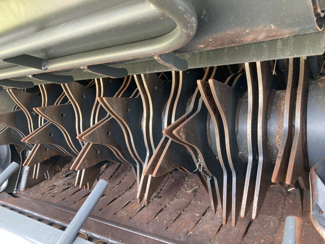 CLAAS Variant 485 RC PRO - Rotoempacadora: foto 4 CLAAS Variant 485 RC PRO - Rotoempacadora: foto 4