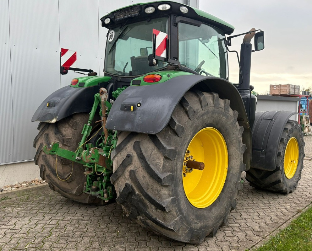 John Deere 6195 R - Tractor: foto 5 John Deere 6195 R - Tractor: foto 5