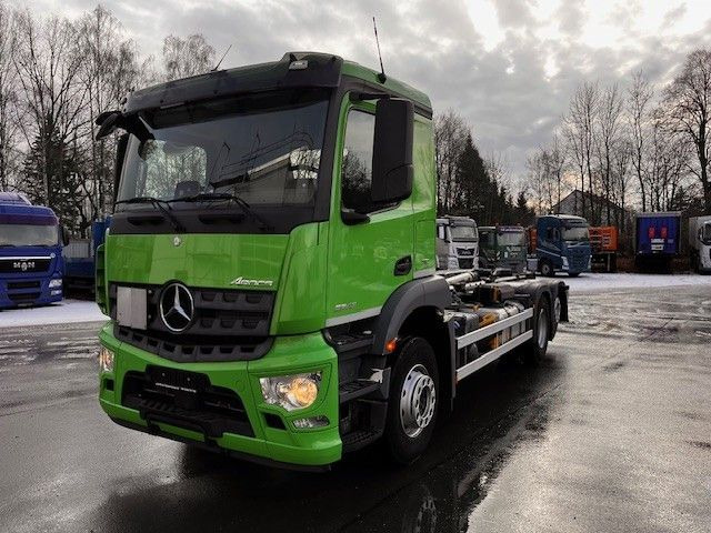 Mercedes-Benz Arocs 2643 Mit Meiller Abrollkipper Top - Camión multibasculante: foto 3 Mercedes-Benz Arocs 2643 Mit Meiller Abrollkipper Top - Camión multibasculante: foto 3