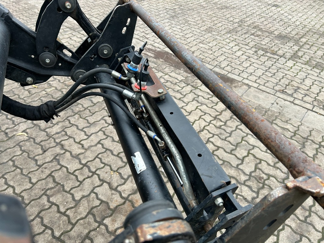 John Deere 5100M - Tractor: foto 2 John Deere 5100M - Tractor: foto 2