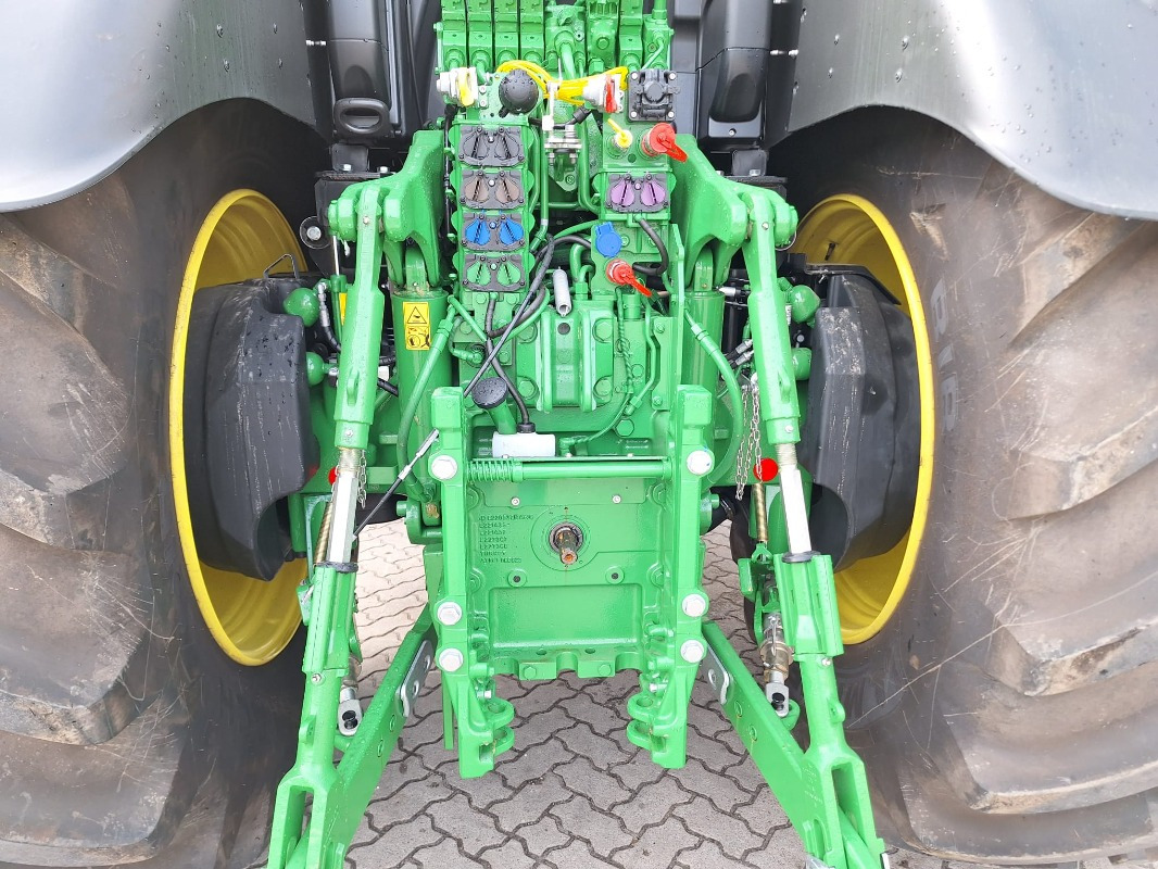 Arrendamiento de John Deere 6R 230 **MIETRÜCKLÄUFER** John Deere 6R 230 **MIETRÜCKLÄUFER**: foto 9