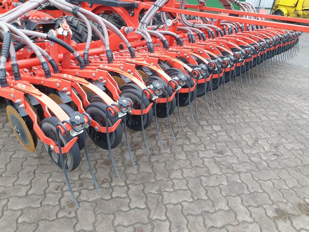 Arrendamiento de Kuhn ESPRO6000 Kuhn ESPRO6000: foto 10