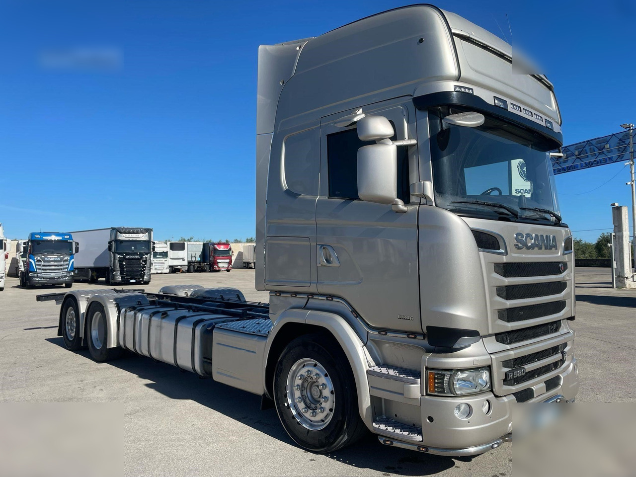 SCANIA R580 - Camión chasis: foto 2 SCANIA R580 - Camión chasis: foto 2