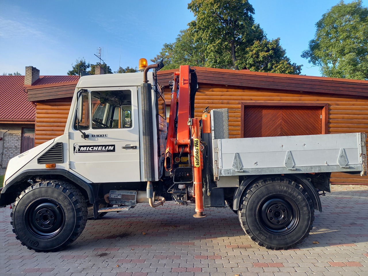 Camión grúa UNIMOG U100L: foto 19