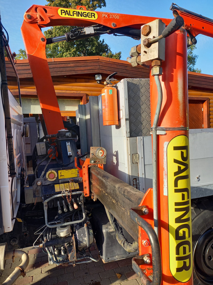 Camión grúa UNIMOG U100L: foto 18