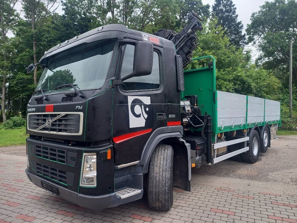 Volvo FM 300, 6x2, HIAB 166 E-5  - Camión grúa: foto 4 Volvo FM 300, 6x2, HIAB 166 E-5  - Camión grúa: foto 4