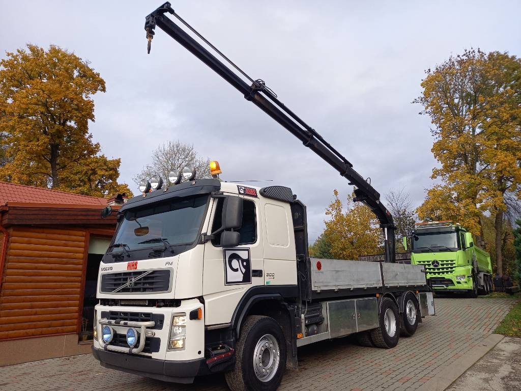 Volvo FM 300, 6x2, HIAB CRANE  - Camión grúa: foto 1 Volvo FM 300, 6x2, HIAB CRANE  - Camión grúa: foto 1