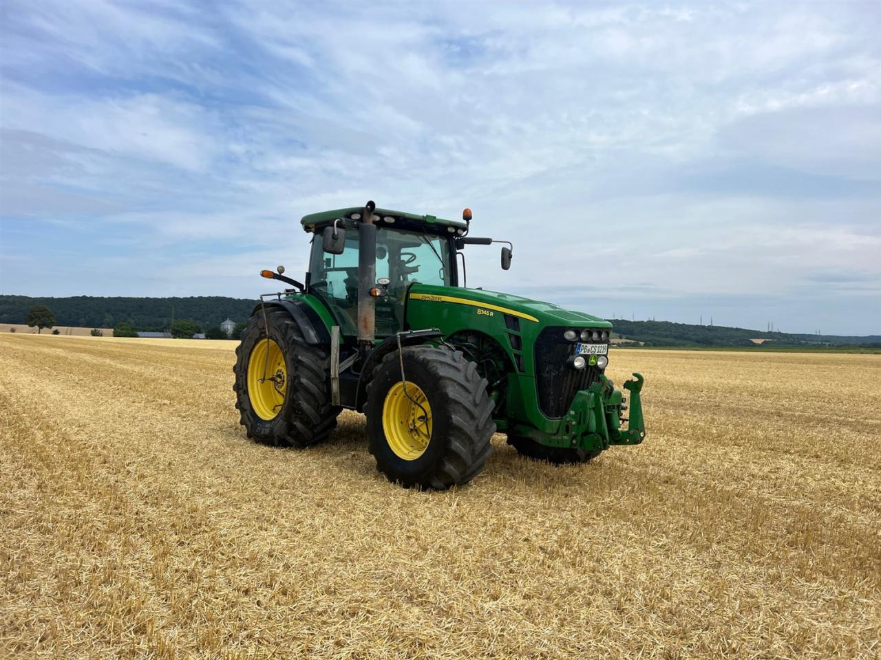 John Deere 8345 R - Tractor: foto 1 John Deere 8345 R - Tractor: foto 1