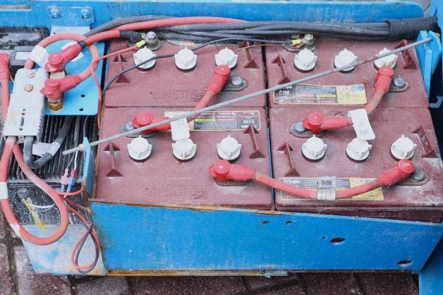 Genie GS1932 Electric, Working Height 7.8 m, 227kg Capac - Plataforma de tijeras: foto 4 Genie GS1932 Electric, Working Height 7.8 m, 227kg Capac - Plataforma de tijeras: foto 4