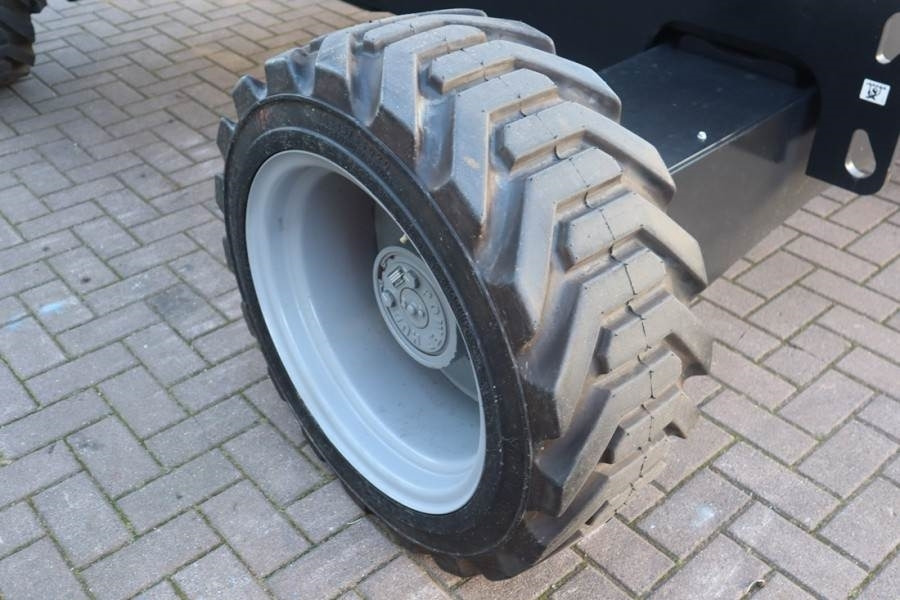 Plataforma telescopica Genie S45XC Valid Inspection, *Guarantee! Diesel, 4x4 Dr: foto 9