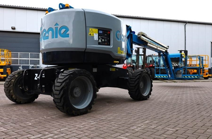 Genie Z-62/40 GUARANTEE, Diesel, 4x4 Drive, 21m Working - Plataforma articulada: foto 2 Genie Z-62/40 GUARANTEE, Diesel, 4x4 Drive, 21m Working - Plataforma articulada: foto 2