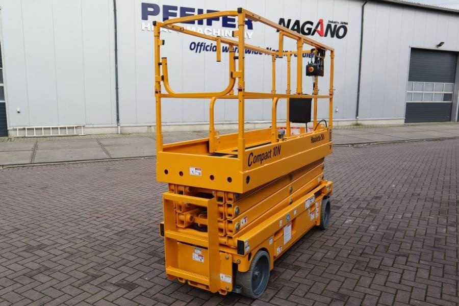 Haulotte Compact 10N Valid Inspection, *Guarantee! 10m Work - Plataforma de tijeras: foto 2 Haulotte Compact 10N Valid Inspection, *Guarantee! 10m Work - Plataforma de tijeras: foto 2