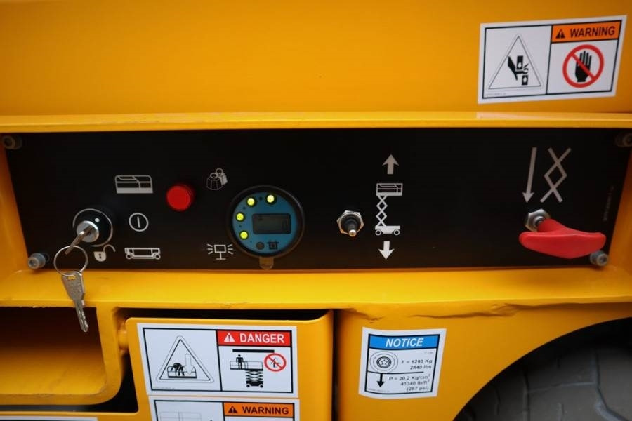 Haulotte Compact 10N Valid inspection, *Guarantee! Non Mark - Plataforma de tijeras: foto 3 Haulotte Compact 10N Valid inspection, *Guarantee! Non Mark - Plataforma de tijeras: foto 3