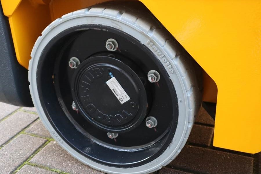 Haulotte Compact 8N Valid inspection, *Guarantee! 8m Workin - Plataforma de tijeras: foto 5 Haulotte Compact 8N Valid inspection, *Guarantee! 8m Workin - Plataforma de tijeras: foto 5
