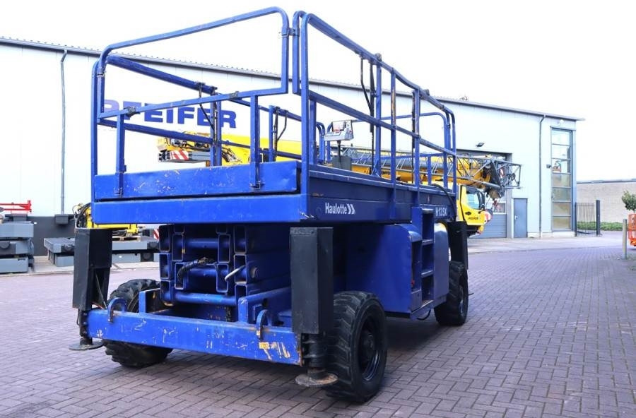 Haulotte H12SX Diesel, 4x4 Drive, 12m Working Height, 700kg - Plataforma de tijeras: foto 2 Haulotte H12SX Diesel, 4x4 Drive, 12m Working Height, 700kg - Plataforma de tijeras: foto 2