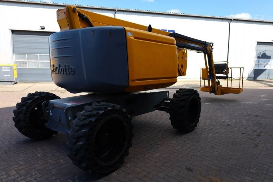 Haulotte HA20RTJ Pro Diesel, 20.6 m Working Height, 12.2 m  - Plataforma articulada: foto 2 Haulotte HA20RTJ Pro Diesel, 20.6 m Working Height, 12.2 m  - Plataforma articulada: foto 2