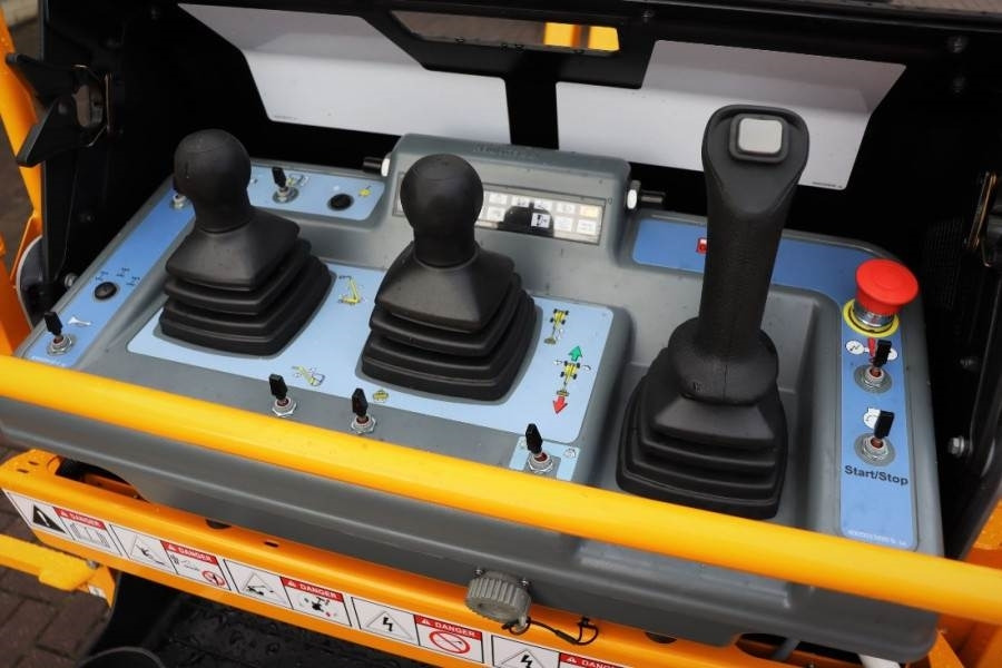 Haulotte HT23RTJ O Valid Inspection, *Guarantee! Diesel, 4x - Plataforma telescopica: foto 4 Haulotte HT23RTJ O Valid Inspection, *Guarantee! Diesel, 4x - Plataforma telescopica: foto 4