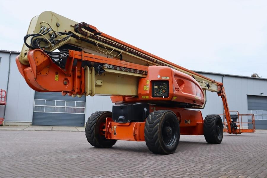 JLG 1250AJP Diesel, 4x4x4 Drive, 40.1m Working Height, - Plataforma articulada: foto 2 JLG 1250AJP Diesel, 4x4x4 Drive, 40.1m Working Height, - Plataforma articulada: foto 2