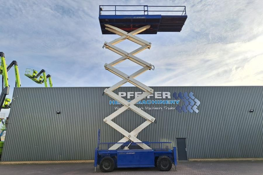 Liftlux SL205-25D4WDS/P Diesel, 4x4 Drive, Hydraulic Deck - Plataforma articulada: foto 2 Liftlux SL205-25D4WDS/P Diesel, 4x4 Drive, Hydraulic Deck - Plataforma articulada: foto 2