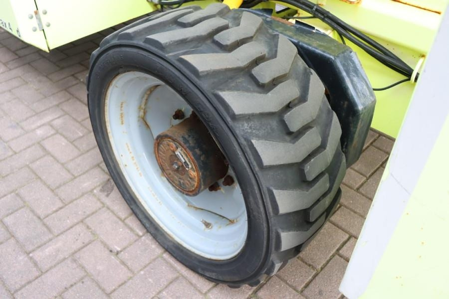 Plataforma de tijeras MEC 3392RT-T Diesel, 4x4 Drive, 12m Working Height, 12: foto 13 Plataforma de tijeras MEC 3392RT-T Diesel, 4x4 Drive, 12m Working Height, 12: foto 13