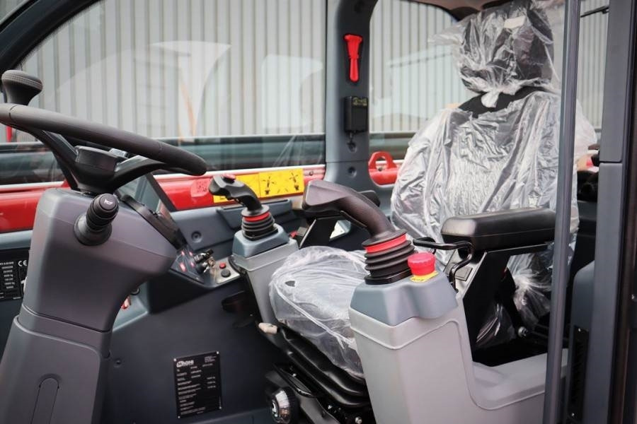 Magni RTH 6.25 Valid inspection, *Guarantee! 6t Cap. 25m - Manipulador telescópico: foto 5 Magni RTH 6.25 Valid inspection, *Guarantee! 6t Cap. 25m - Manipulador telescópico: foto 5