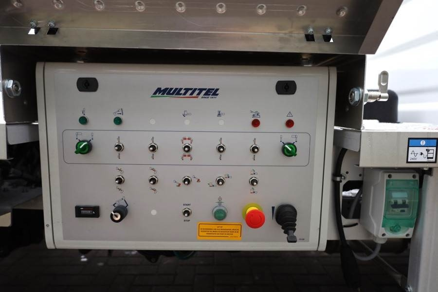 Multitel MTE270 Valid inspection, *Guarantee! Driving Licen - Camión con plataforma elevadora: foto 5 Multitel MTE270 Valid inspection, *Guarantee! Driving Licen - Camión con plataforma elevadora: foto 5