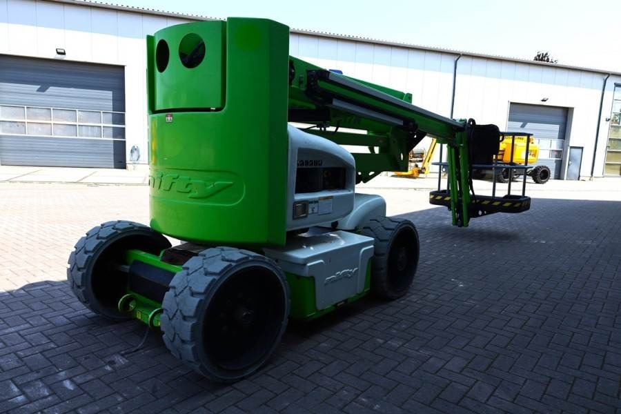 Niftylift HR17N Hybrid MK3 Hybrid Battery & Diesel, 17m Work - Plataforma articulada: foto 2 Niftylift HR17N Hybrid MK3 Hybrid Battery & Diesel, 17m Work - Plataforma articulada: foto 2