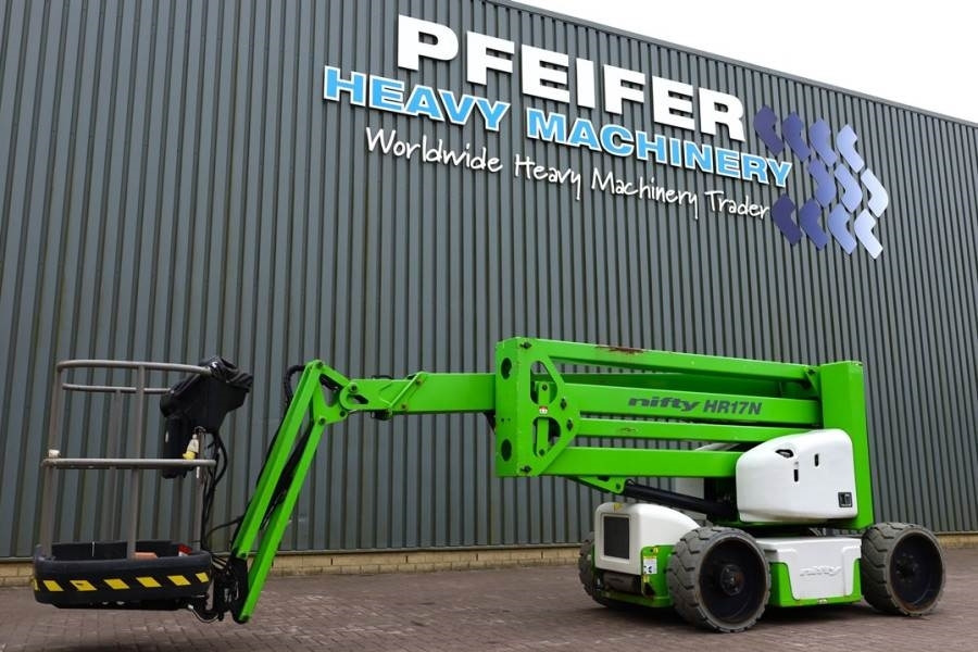 Niftylift HR17N Hybrid MK3 Hybrid Battery & Diesel, 17m Work - Plataforma articulada: foto 1 Niftylift HR17N Hybrid MK3 Hybrid Battery & Diesel, 17m Work - Plataforma articulada: foto 1
