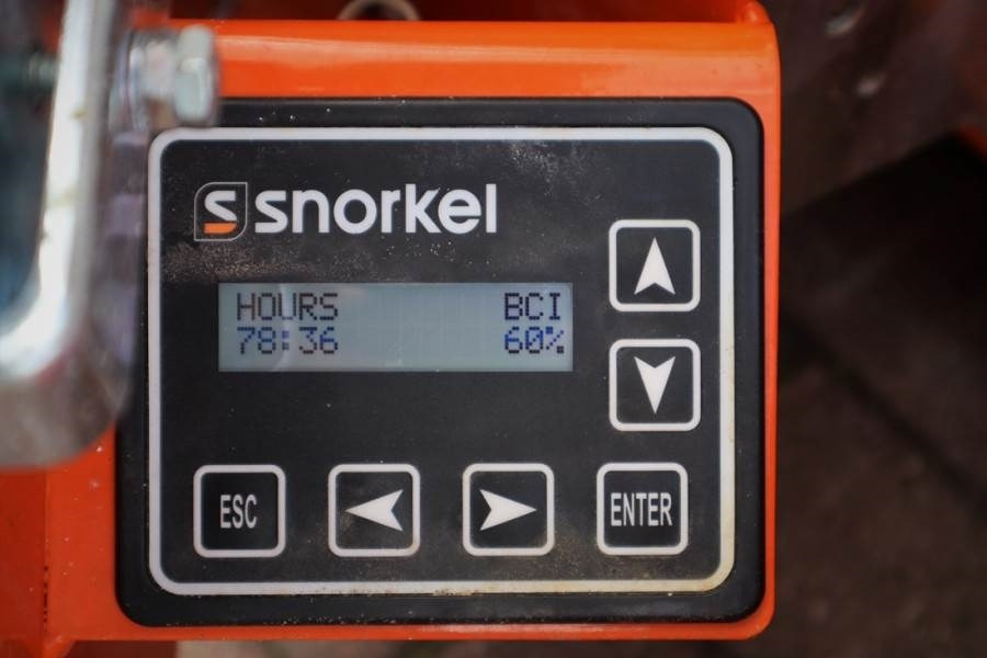 Snorkel S4726E Valid Inspection, *Guarantee! ,Electric, 10 - Plataforma de tijeras: foto 3 Snorkel S4726E Valid Inspection, *Guarantee! ,Electric, 10 - Plataforma de tijeras: foto 3