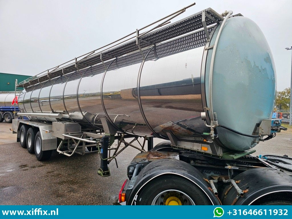 Burg 3-ass. Geisoleerde RVS tank oplegger / Food / 1 Compartiment - Semirremolque cisterna: foto 4 Burg 3-ass. Geisoleerde RVS tank oplegger / Food / 1 Compartiment - Semirremolque cisterna: foto 4