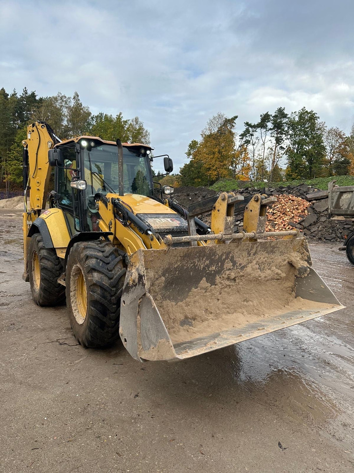 CAT 444 - Retroexcavadora: foto 3 CAT 444 - Retroexcavadora: foto 3