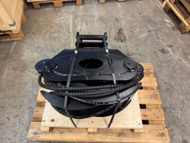 Henima 04 - Equipo de construcción: foto 1 Henima 04 - Equipo de construcción: foto 1