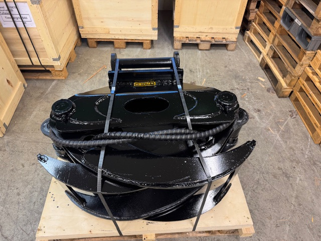 Henima 06 - Equipo de construcción: foto 1 Henima 06 - Equipo de construcción: foto 1