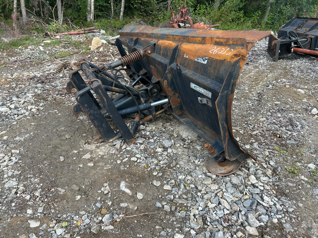 Xyz - Implemento para Maquinaria agrícola: foto 1 Xyz - Implemento para Maquinaria agrícola: foto 1