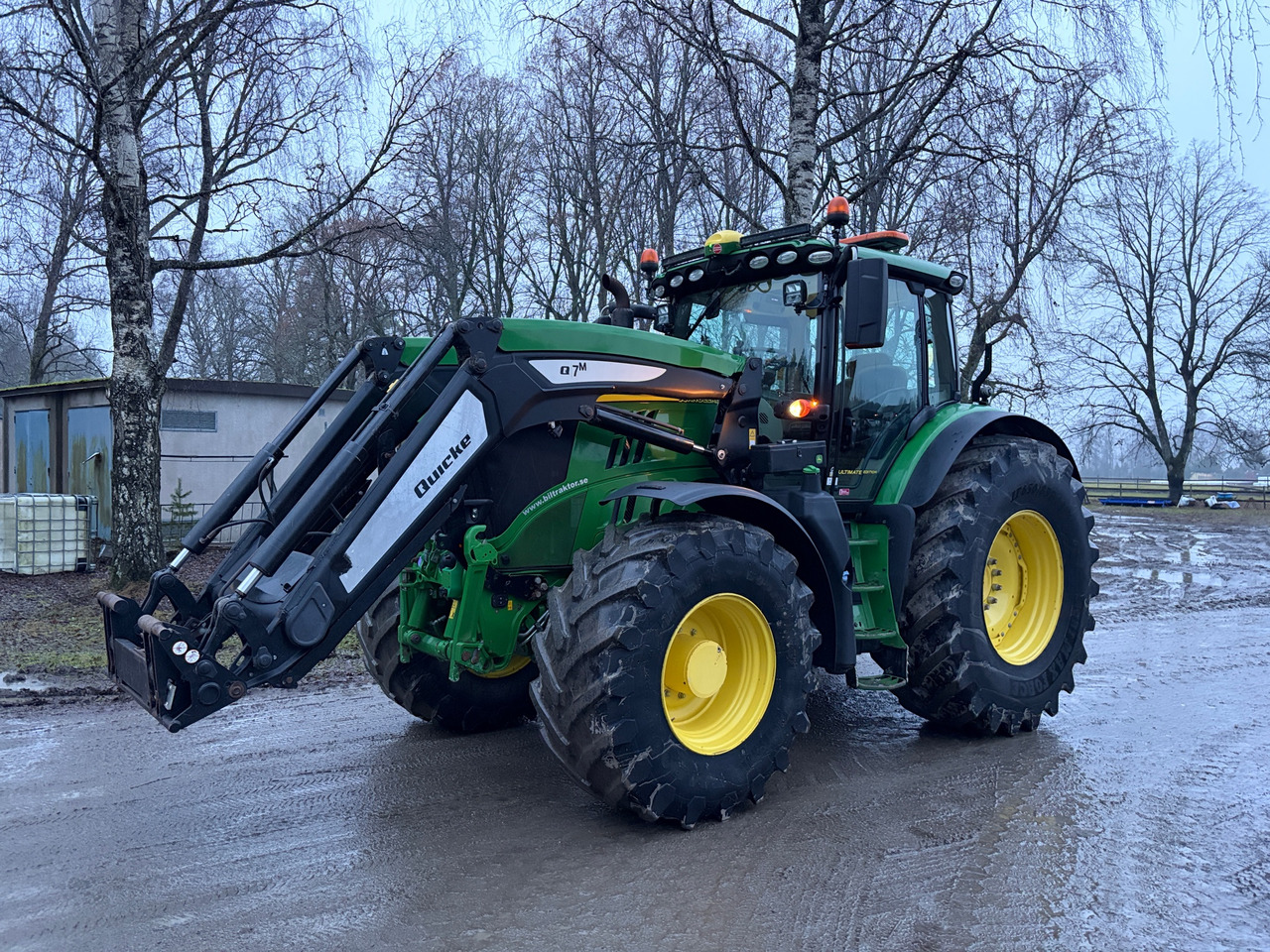 John Deere 6215R Ultimate Edition - Tractor: foto 1 John Deere 6215R Ultimate Edition - Tractor: foto 1