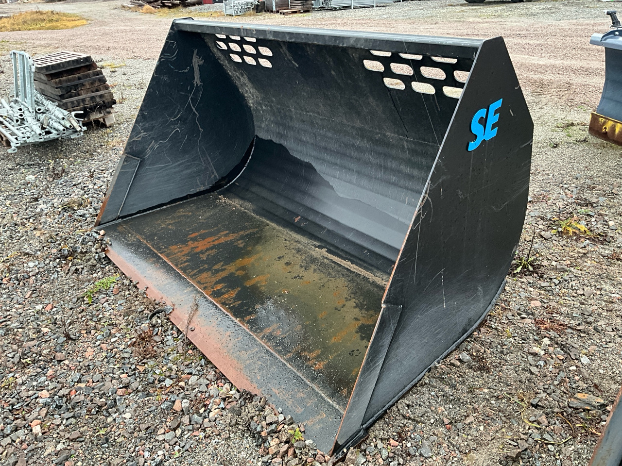 SE 2200mm - Cazo cargador: foto 1 SE 2200mm - Cazo cargador: foto 1