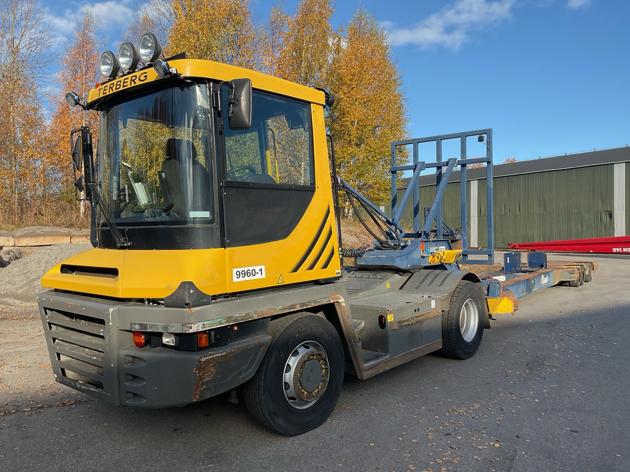 Terberg RT323 - Tractor industrial: foto 1 Terberg RT323 - Tractor industrial: foto 1