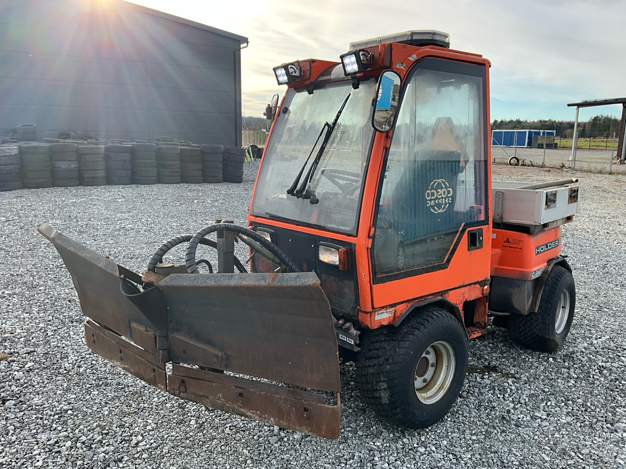 Holder C240 - Vehículo municipal: foto 1 Holder C240 - Vehículo municipal: foto 1