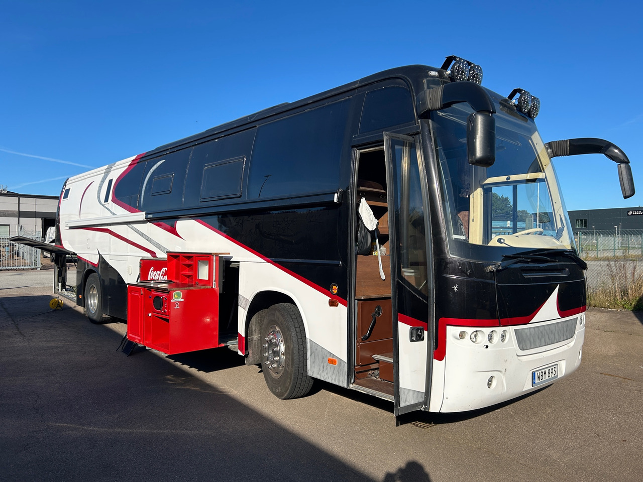 Volvo B12m - Minibús, Furgoneta de pasajeros: foto 1 Volvo B12m - Minibús, Furgoneta de pasajeros: foto 1